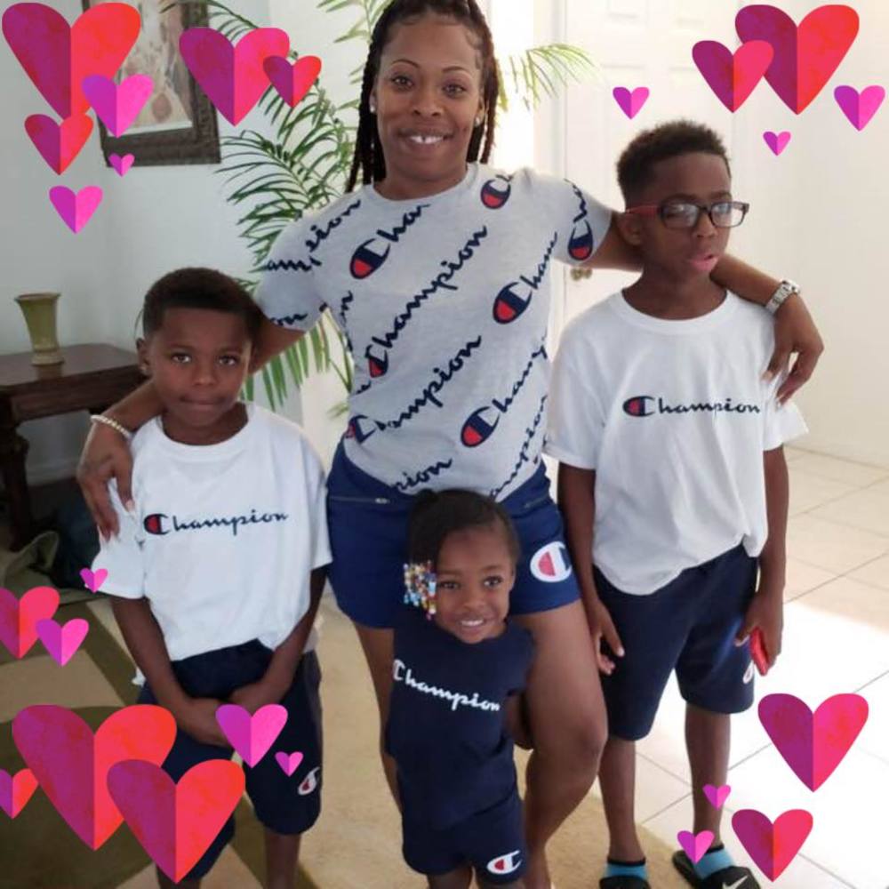 Meet your Posher, Christina